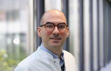 Priv.-Doz. Dr. med. Stavros Oikonomidis